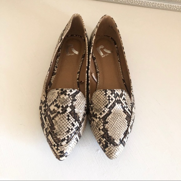Snake Skin Pointed Toe Flats Size 7 - Picture 2 of 5